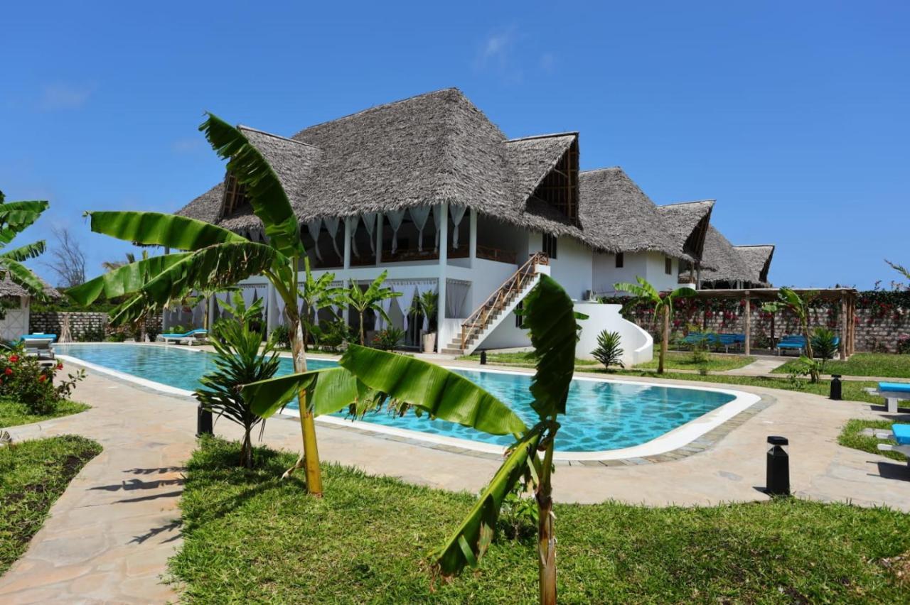 Rafiki Jua Resort วาตามู ภายนอก รูปภาพ
