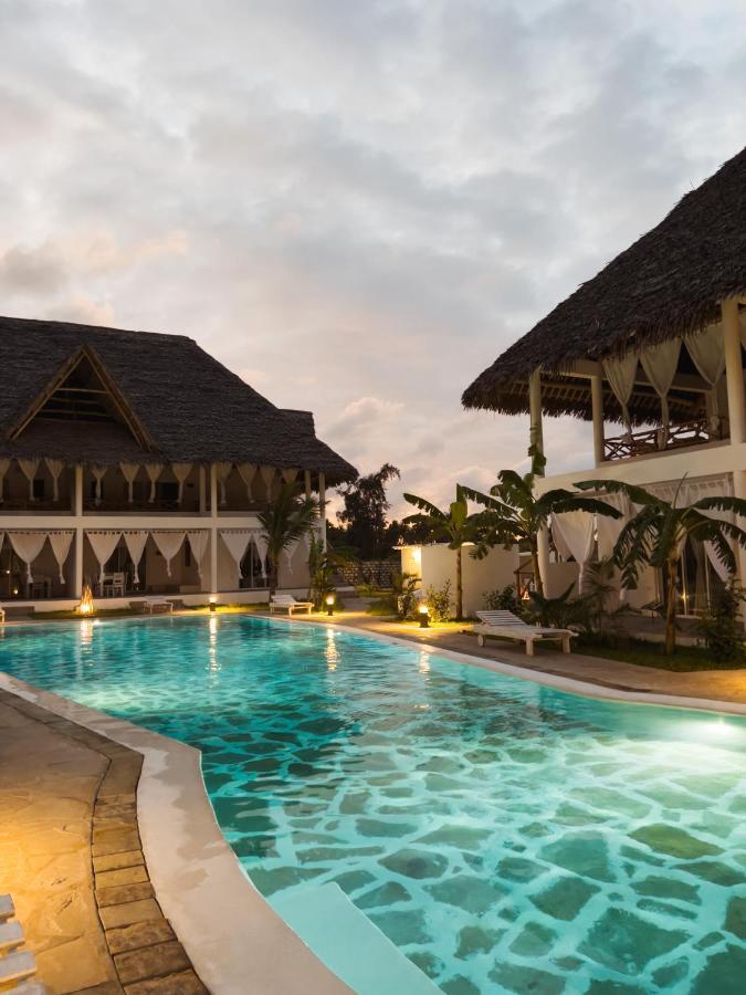 Rafiki Jua Resort วาตามู ภายนอก รูปภาพ