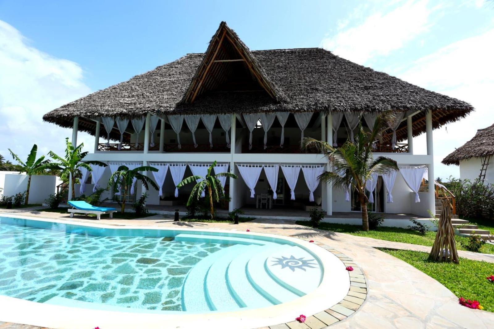 Rafiki Jua Resort วาตามู ภายนอก รูปภาพ